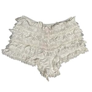 Sugar Thrillz Cream Ruffled bloomers